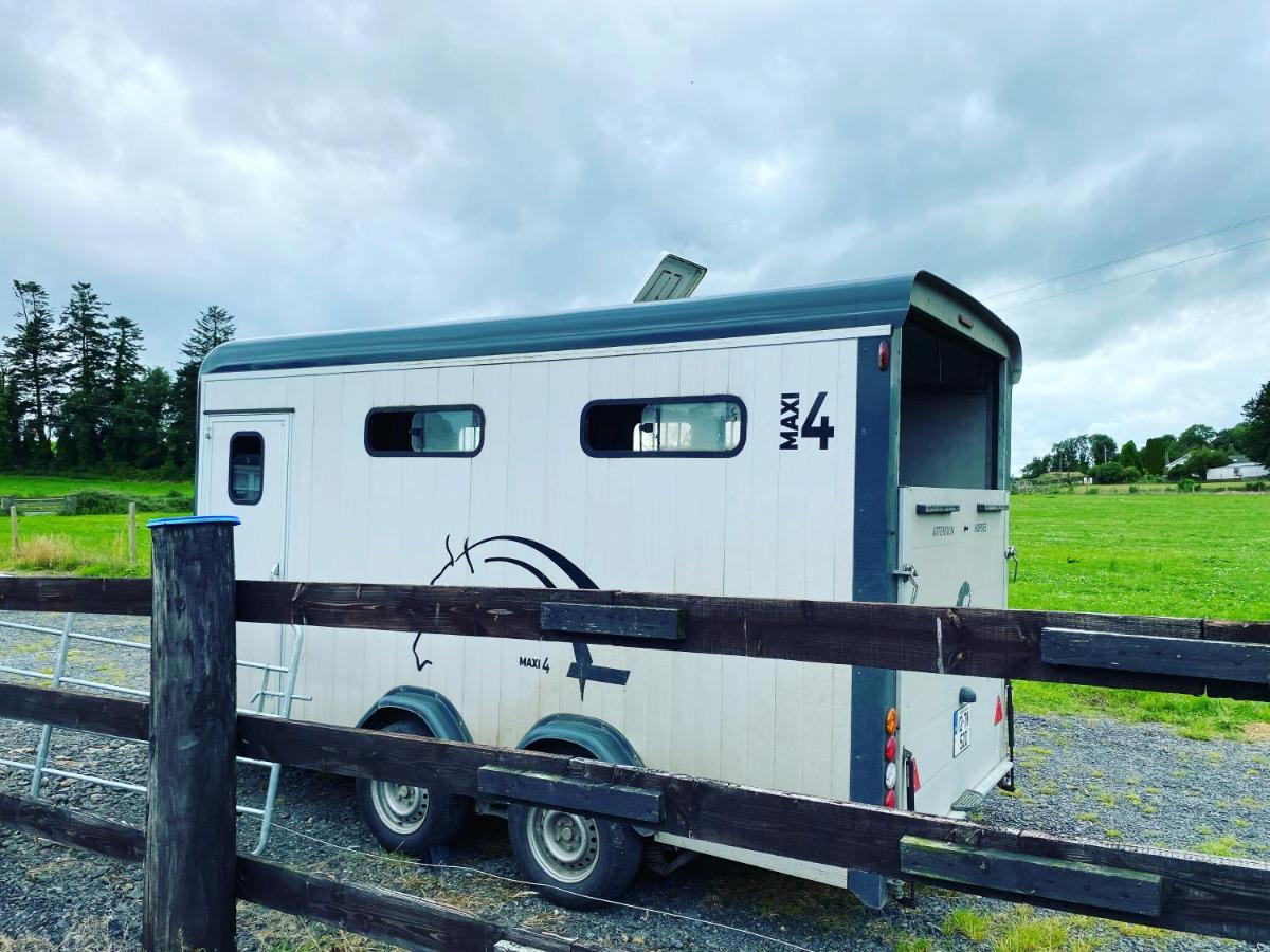 Appartamento Toddys Hideaway Cavan Esterno foto