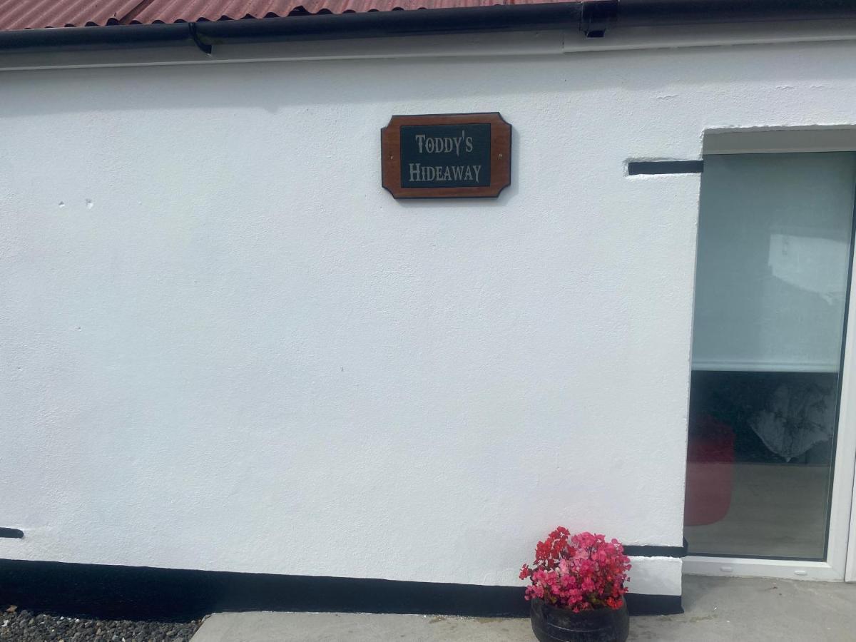 Appartamento Toddys Hideaway Cavan Esterno foto